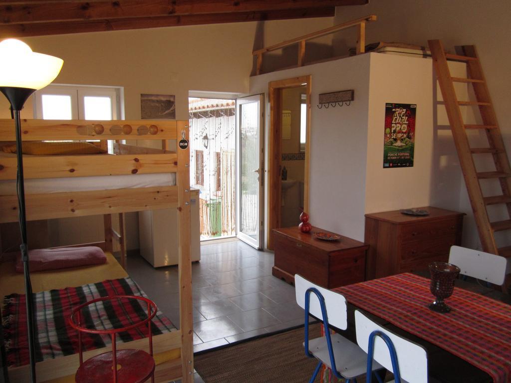 Hostel Da Silva Surfcamp Areia Branca Exterior foto